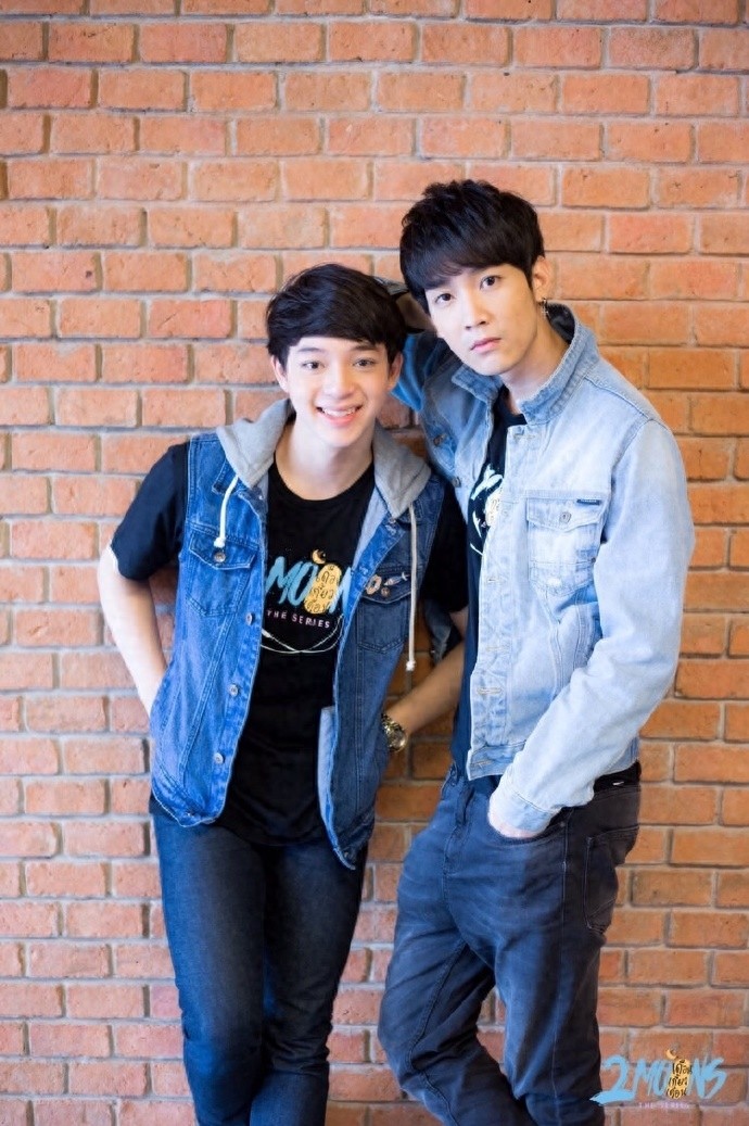 「美男」腐剧《青春追梦曲》中的少爷《逐月之月》中的ming