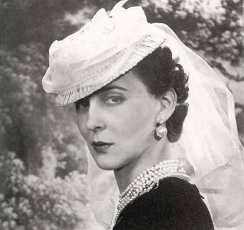 这位国王，算是奇特，被迫退位，还曾获得过奥运冠军