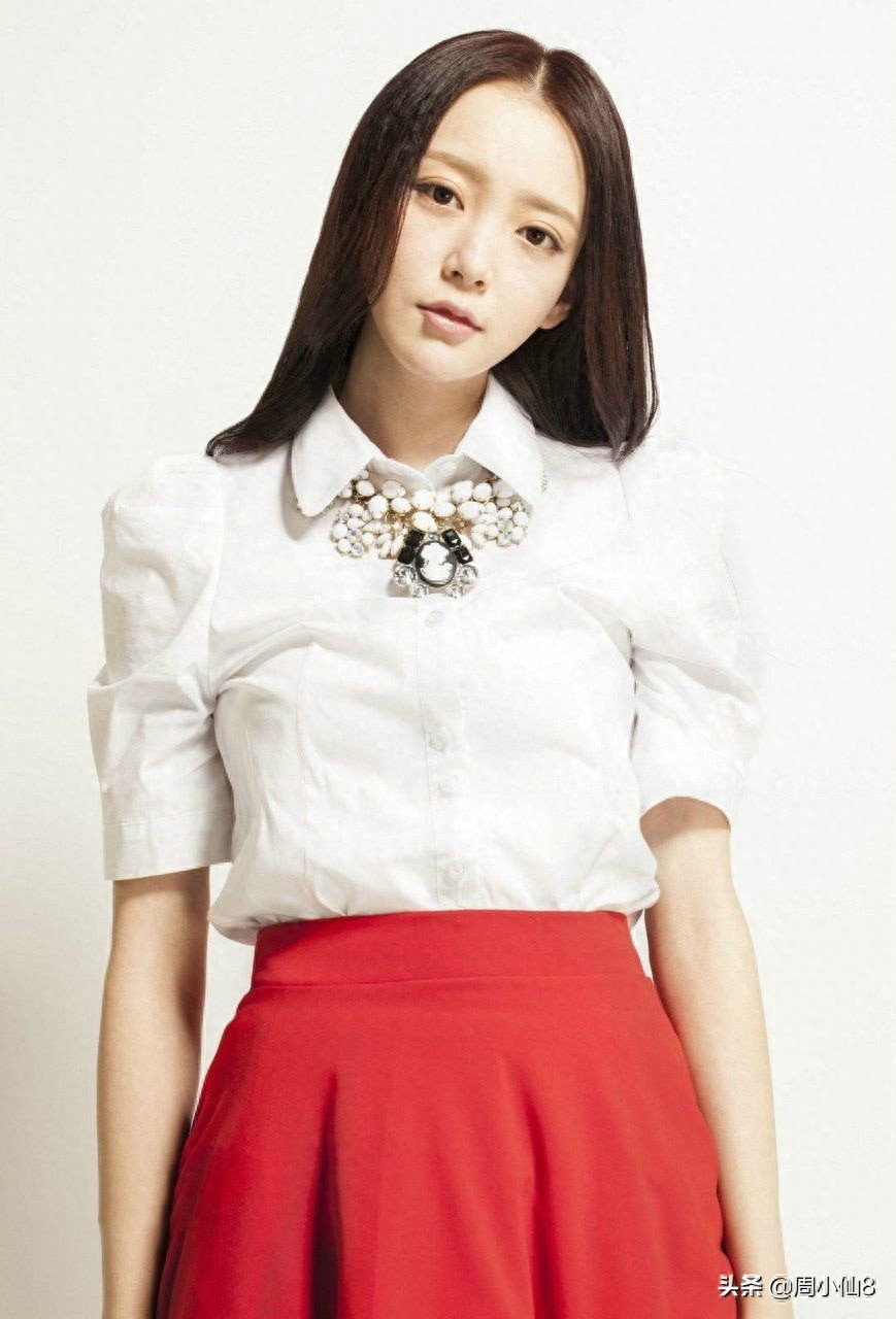明星汪小敏,娱乐圈歌手和演员,被誉为“新一代时尚小花旦”