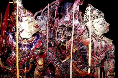 ​皮影戏的皮是什么做的（皮影制作过程八步）