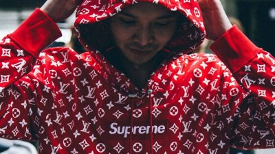 ​被玩坏的潮牌Supreme！真假难辨，连明星也“踩坑”
