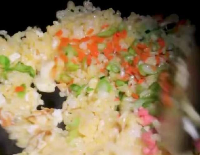 自热米饭，自热米饭跟普通大米有什么区别吗?用普通大米行吗？图7