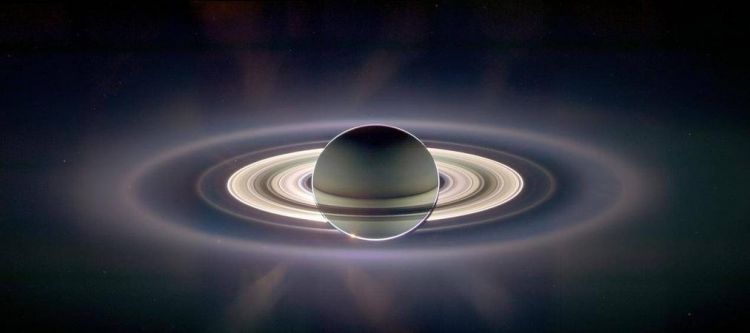 土星是围着哪个星球绕的绕一圈要多长时间