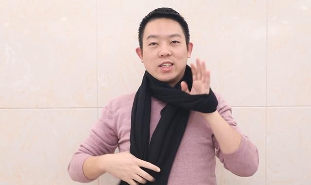 怎么围围巾，围一圈的围巾围法？图7