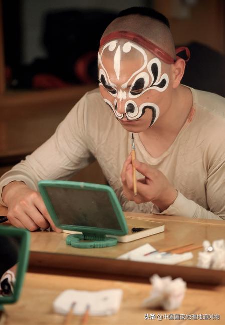 昆曲源于什么地方(昆曲是哪个省的地方戏)(图7) 昆曲源于什么地方(昆曲是哪个省的地方戏)(图7)