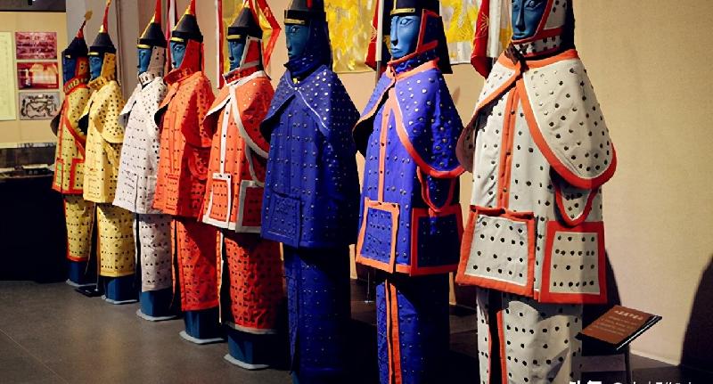 清朝的八旗旗主是多大的官-(八旗旗主大还是亲王大)(图5) 清朝的八旗旗主是多大的官-(八旗旗主大还是亲王大)(图5)