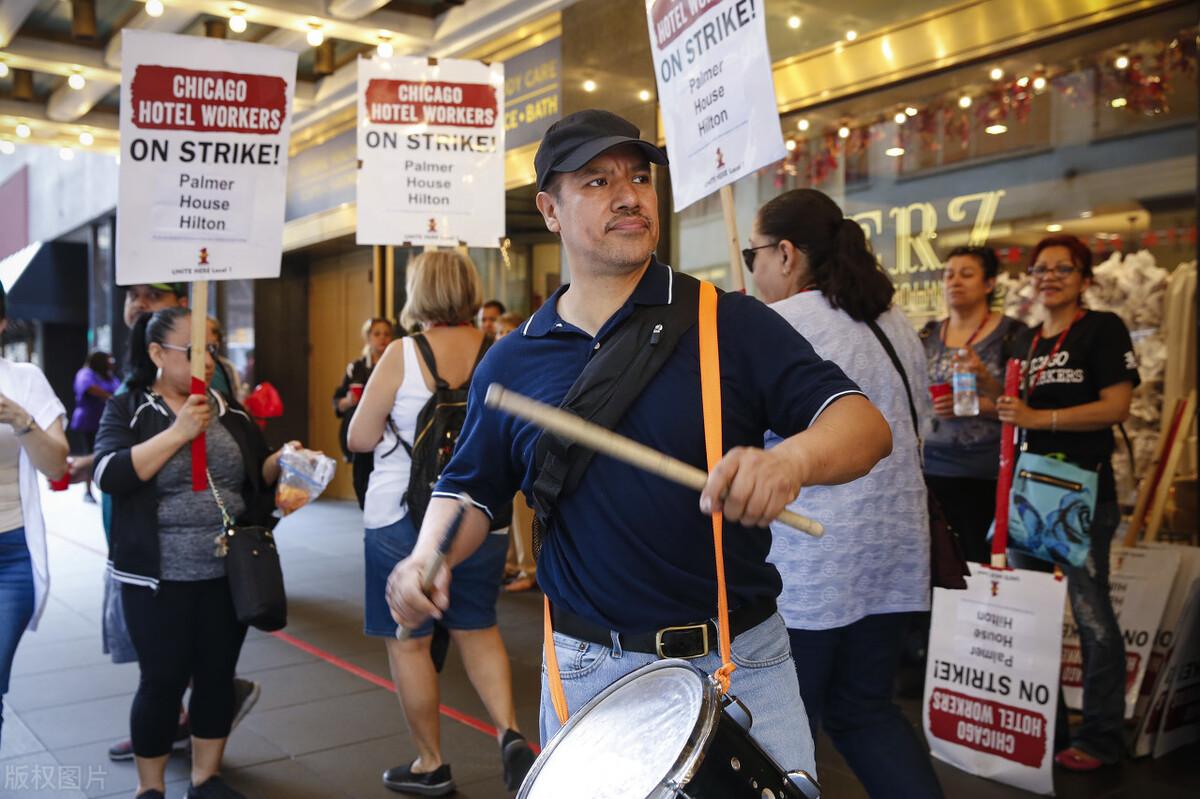 五一国际劳动节是在哪一年确定的-(五一劳动节哪年确定为法定假日)(图2) 五一国际劳动节是在哪一年确定的-(五一劳动节哪年确定为法定假日)(图2)