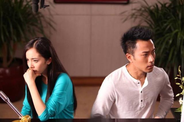 杨幂离婚了,赵薇与黄有龙感情也疑似生变,明星的婚姻不容易