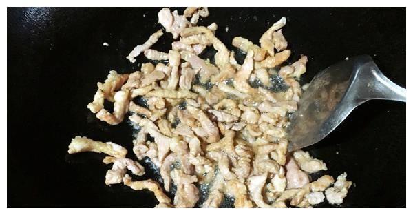 吃不起榨菜?不,我家每周都吃好几次,雷打不动,下饭属它最厉害