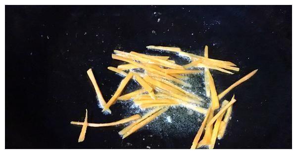 吃不起榨菜?不,我家每周都吃好几次,雷打不动,下饭属它最厉害