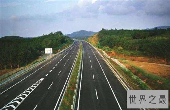 中国第一条高速沪嘉高速,掀起中国高速公路建设史新篇章!