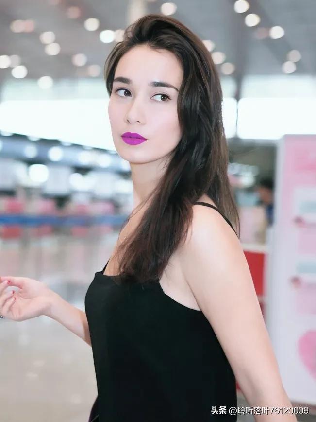 卢靖姗生孩子,36小时没打无痛,生下7斤3两宝宝