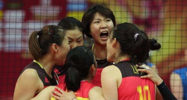 女排最高球员袁心玥，身高被怀疑“造假”，听完她的回应哭笑不得