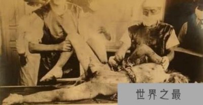 ​马路大是日本731部队的试验者，被各种生化武器