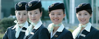 ​落地请开手机的演员