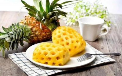 ​菠萝的功效与作用禁忌,吃菠萝的好处与坏处分别是什么?