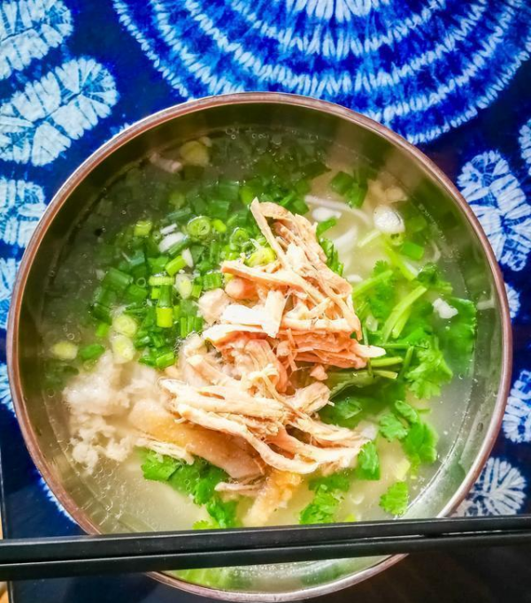 大理美食图片,有90%的人在玩电脑,的英语意思图3