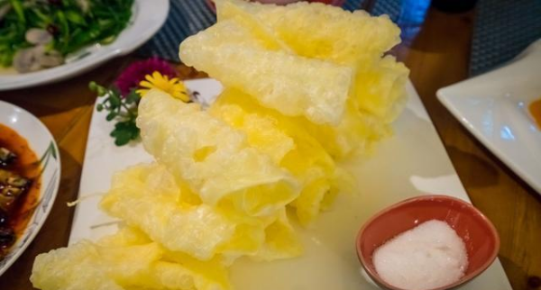 大理美食图片,有90%的人在玩电脑,的英语意思图4