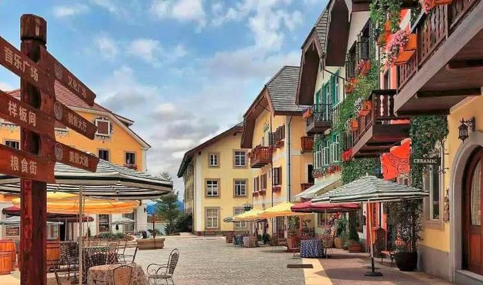 惠州这座“奥地利小镇”,虽为山寨,依旧人山人海