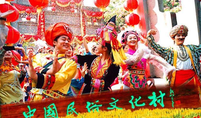 惠州这座“奥地利小镇”,虽为山寨,依旧人山人海