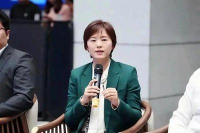 ​这位宁波80后企业家，登顶浙江女首富宝座，坐拥465亿元财富