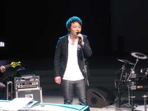 被刘德华和陈奕迅青睐的男人，曾一鸣将重回大众视野！