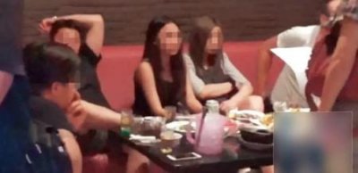 ​夜场女孩都陪客人做什么(ktv夜场陪酒女上班都是做些什么)