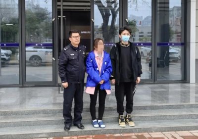 ​女朋友前任找她复合心动了，姑娘为和前男友复合