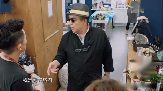 回忆杀！时隔20年，张铁林苏有朋赵薇再聚首！燕子阿玛激动相拥