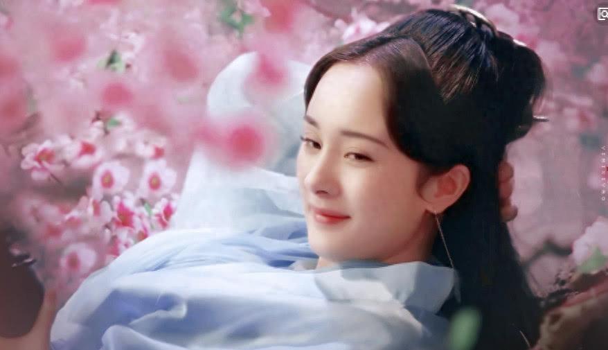 《三十三世十里桃花》杨幂演技造型在线的白浅上神古装图片大全
