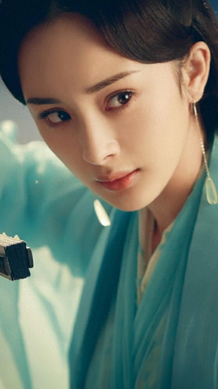 《三十三世十里桃花》杨幂演技造型在线的白浅上神古装图片大全