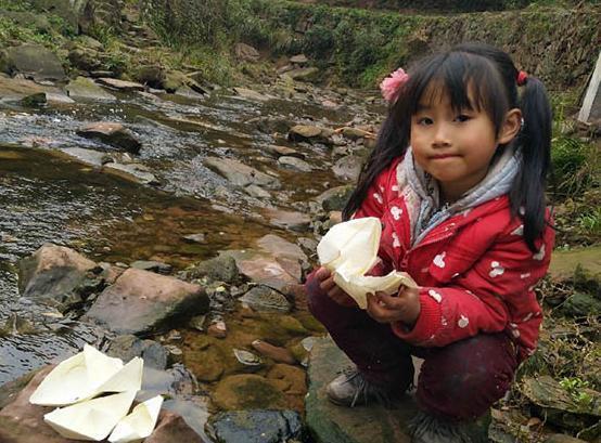 《变形记》到底毁了多少农村孩子！产出多少网红，论这畸形的节目