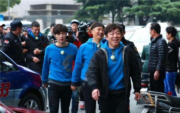 《极限挑战6》嘉宾遭曝光，男人帮大换血，迪丽热巴加入引发争议