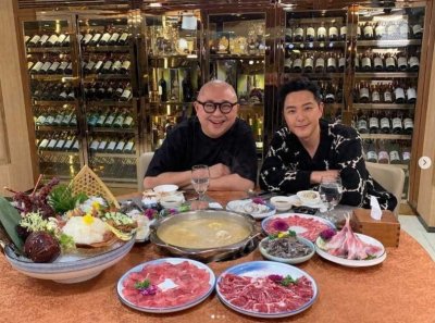 ​萧正楠细数初入行时的赚钱辛酸，爆老婆黄翠如婚前婚后生活点滴