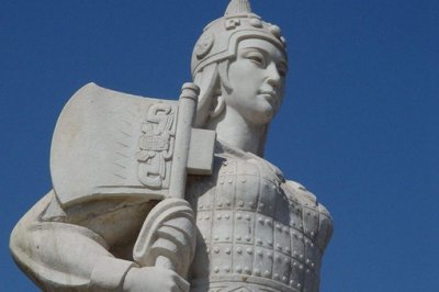 ​妇好墓里的雅利安人是怎么回事?原来雅利安人入侵过中国并且还被打败