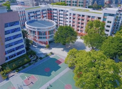 ​龙岩各高中分析-龙岩高级中学