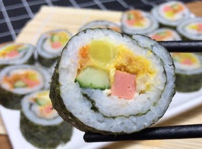 ​老左教你在家轻松做高颜值寿司，营养美味，简单干净，还省钱