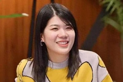 ​杨笠：女性喜剧界的耀眼之星