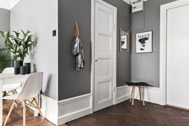 不懂艺术的人就别看了，“奶奶灰”的色彩，不是你我能够欣赏的