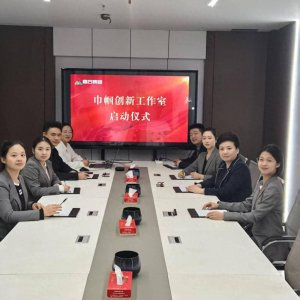 ​郑东新区一人一集体荣获国家级表彰