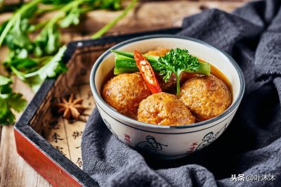 ​美味可口的蔬菜丸子，做法也非常简单呀