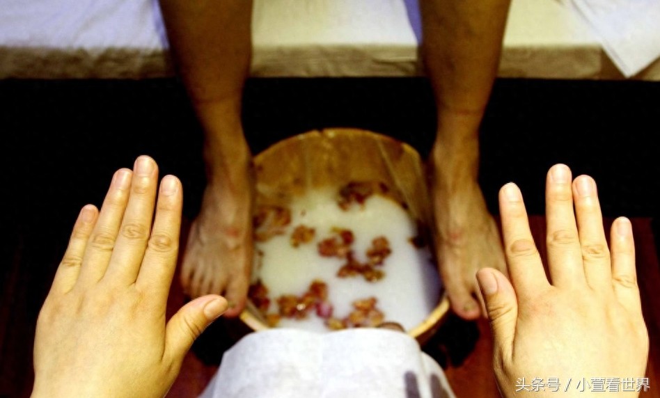 “洗脚妹”的生存状况：工作很辛苦 但是不敢告诉家人