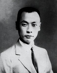 ​陈毅幼子陈小鲁：岳父是开国大将粟裕，46岁从上校转业，下海经商