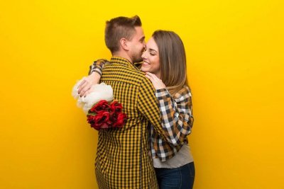 ​为什么秀恩爱，死得快？起底背后隐秘的心理动机，找到了3个原因