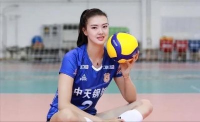 ​女排姑娘——张常宁