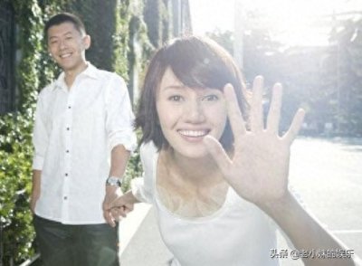 ​夏雨和袁泉女儿近照，都长这么大了，娃漂亮名字也好听