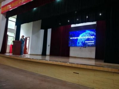 ​邵东县初中学考经纬学校考点以“五个更加”标准抓好考点服务