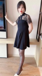 ​甜美风格的美熟姨，别样的美熟风韵