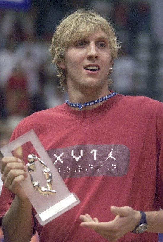 年轻的诺维茨基，帅气的德国版吴亦凡，天然扮演孙悟空