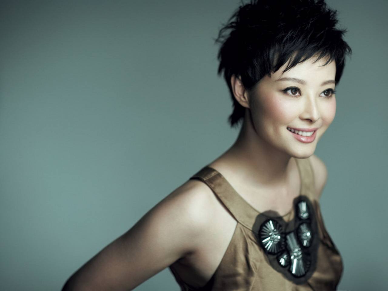 袁立为什么叫五花肉?袁立奇葩外号背后真相令人震惊